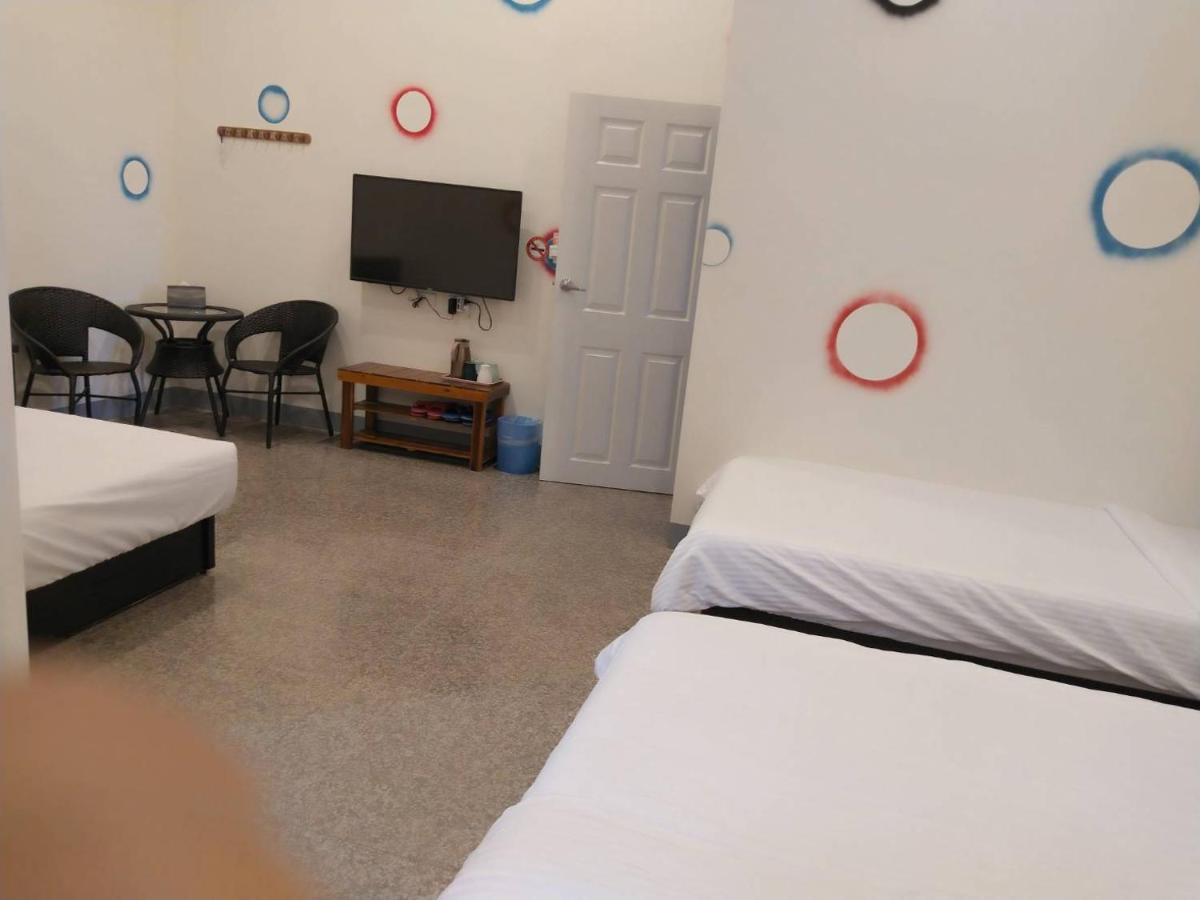 Sun Moon Lake Jinlongshan Bnb หยูฉี ภายนอก รูปภาพ