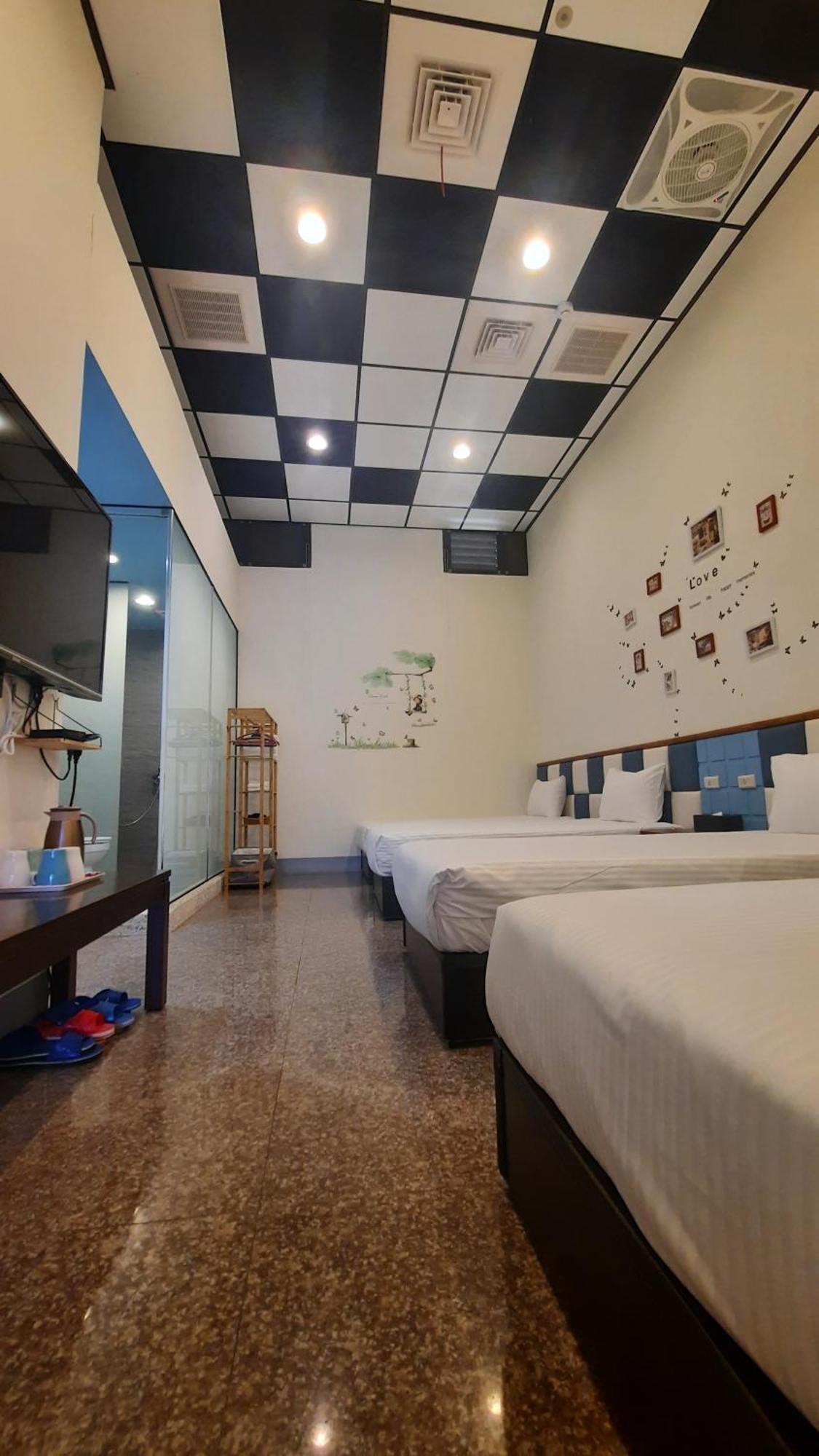 Sun Moon Lake Jinlongshan Bnb หยูฉี ภายนอก รูปภาพ