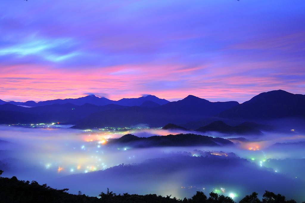 Sun Moon Lake Jinlongshan Bnb หยูฉี ภายนอก รูปภาพ